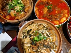 -东口码头·烧鸽子·鱼头泡饼·地方菜(金鹰悦城店)