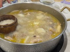 -朴小妹人参鸡汤火锅(长白山万达店)