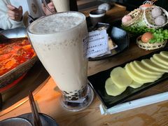 大红袍珍珠奶茶-湊湊火锅·茶憩(杭州湖滨银泰in77店)
