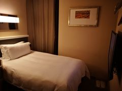 -上海中航虹桥机场泊悦酒店