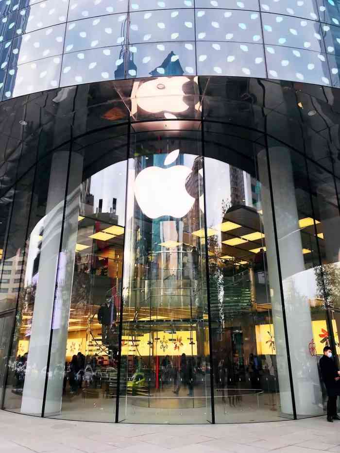 apple零售店(香港广场店)-"虽然苹果的东西很贵,但是他的服务也真的很