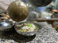 小碗瘦肉-正宗杨记普洱酸醋米线(总店)