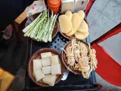 -黄潇洒老火锅(九眼桥宏济巷店)