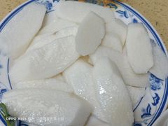 -东巴谷野生菌火锅餐厅