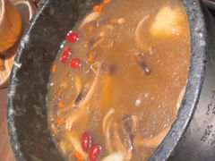 -蘑界·野生菌火锅(深业上城店)