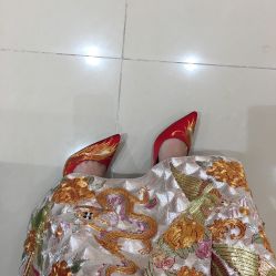 点击看大图 -藤薰定制中式嫁衣礼服旗袍店