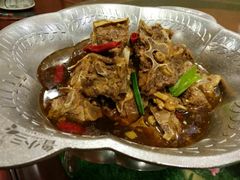 -鲁小三·大骨自助(金山总店)