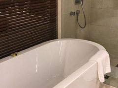 -青岛海尔洲际酒店