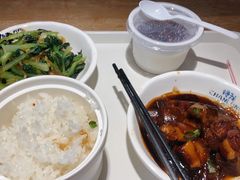 东坡肉-馋笼小食堂-青岛大虾包(繁花里店)