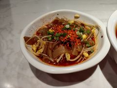 -渝是乎川渝小炒(新世界百货望京店)