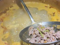 -洱火云南酸菜牛肉火锅(石景山当代商城店)