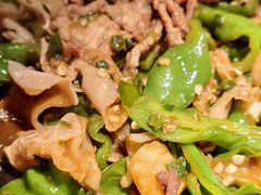 -费大厨辣椒炒肉(高铁吾悦广场店)