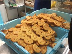 小蝴蝶酥-上海哈尔滨食品厂(淮海中路店)