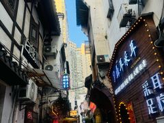 -费大厨辣椒炒肉(太平老街店)