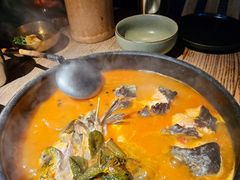 酸汤鱼-毛辣果·酸