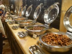 自助取餐区-上海皇廷花园酒店·西餐厅·自助餐