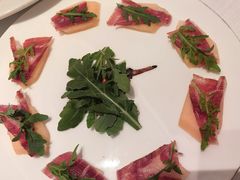 -马克西姆俄罗斯餐厅(通亚街店)