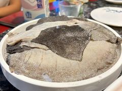-二荆条·蜀鲜汇城市森林火锅