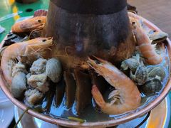 -一口猪海鲜浑锅·东北家常菜