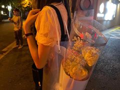 -花里花店(唐镇阳光天地店)