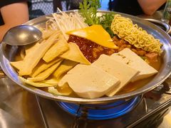 部队火锅-富乐满韩国正宗炸鸡韩国料理(虹泉路店)