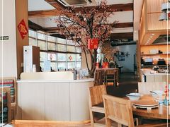 大堂-蜜桃餐厅·伴山(湖滨商业街店)
