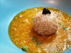 黄金蟹粉脆米玲珑珠-广州富力丽思卡尔顿酒店·丽轩·粤菜