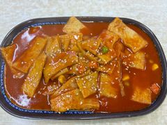 -拌来拌去石鍋拌飯(文鼎店)