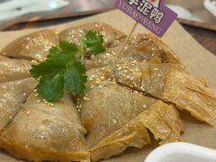 芋泥香酥鸭-芋包王闽南茶楼(八市店)