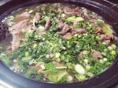 -乐山食古香跷脚牛肉
