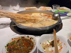 -佰人王串串香火锅(洋珠巷店)