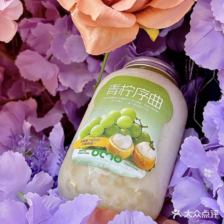 这家店,直接把“夏天该有的样子”装进杯子里了