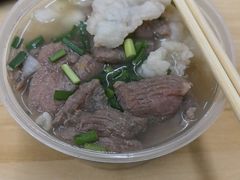 -牛师傅广式药膳牛骨汤美食(江南西店)