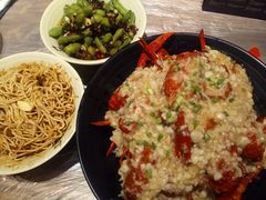 -巴厘龙虾·榜首油焖大虾(音乐学院·沿江酒馆店)