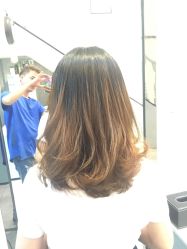 -SIX Hair Consultant