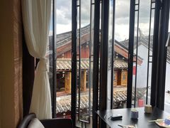 -桥边小楼·手工云南菜·古城观景小楼