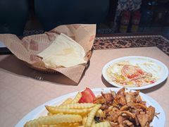 -梅夫娜土耳其餐厅.清真HALAL