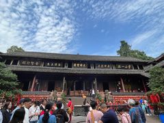 -峨眉山报国寺