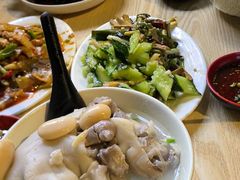 -雷祖芳老妈蹄花店