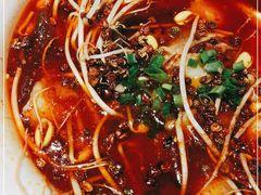 -渝是乎酸菜鱼(龙旗购物中心店)