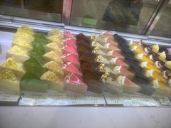 -Dulcet Cakes & Sweets