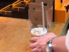 -星巴克(广州南站A18检票口楼上)