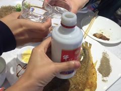 -赶海部落海鲜城(海阳路店)