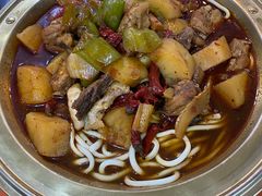 -牛一嘴·兰州牛肉面·大盘鸡(财富中心店)