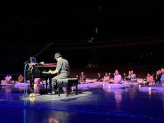 -交通银行前滩31演艺中心