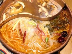 -洱火云南酸菜牛肉火锅(石景山当代商城店)