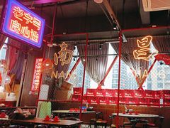 -老闵田螺馆·南昌特色小炒(梦时代店)
