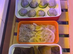 -钢管厂五区小郡肝串串香火锅(人民广场店)