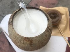 -椰爺爺·椰子冻砵仔糕