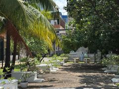 -吐斯廉屠杀博物馆